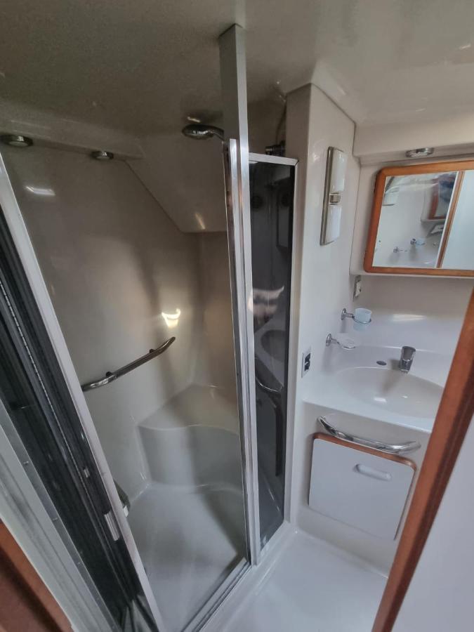 Yate En Gijon , Experiencia Unica B Hotel Luaran gambar